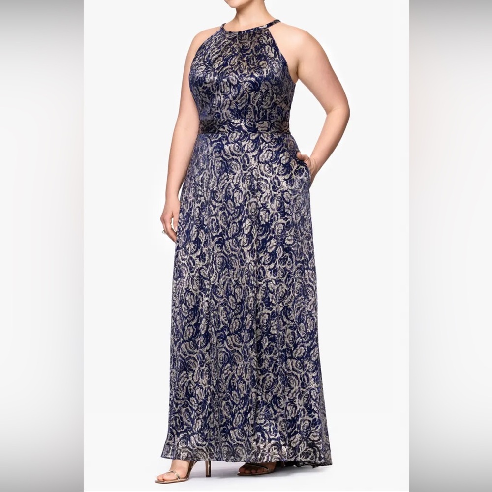 Betsy & Adam Navy and Ivory Floral Lace Dress